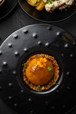 Крем-брюле в запеченном манго